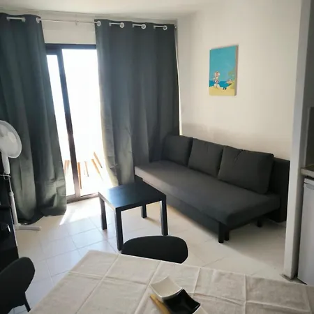 4 Personnes Sea View Pool דירה